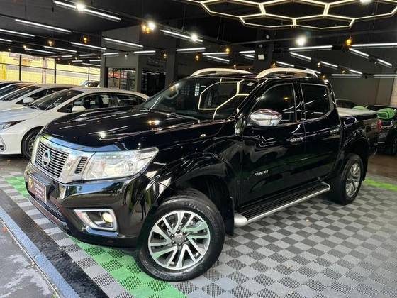 NISSAN FRONTIER 2.3 16V TURBO DIESEL LE CD 4X4 AUTOMÁTICO